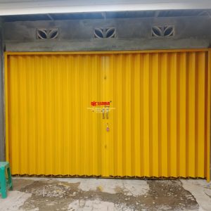 Proyek Pemasangan Pintu Folding Gate Stadart Ketebalan 0,8mm di Sumur Boto Banyumanik Kota Semarang Jawa Tengah . 