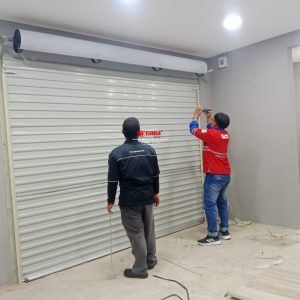 Nirwana Group telah menyelesaikan Pemasangan Pintu Rolling Door One Sheet  Polos di SPBU Tlogosari, Semarang  Jawa Tengah