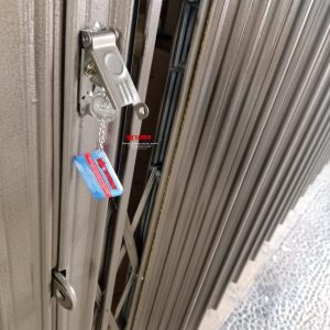 Nirwana Group telah menyelesaikan Pemasangan Folding Gate Premium Ketebalan 1mm di Jl Empu Sendok Raya, kota Semarang