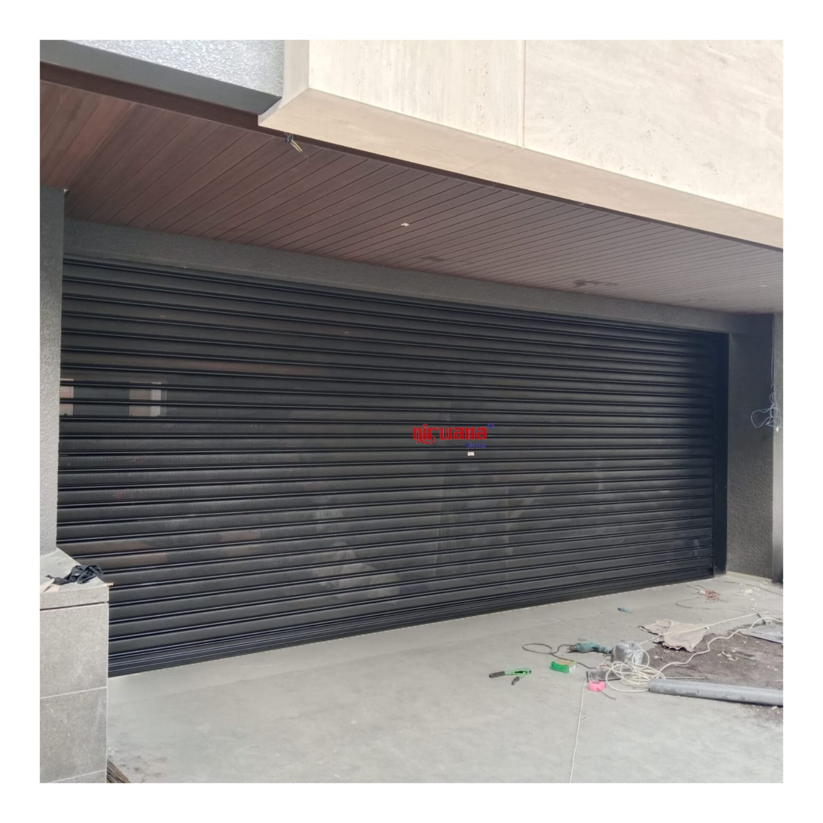 Proyek Pemasangan Pintu Rolling Door Electric Full Perforated Ketebalan 1,2mm di Tenant Bath and Body Works Dp Mall Semarang 