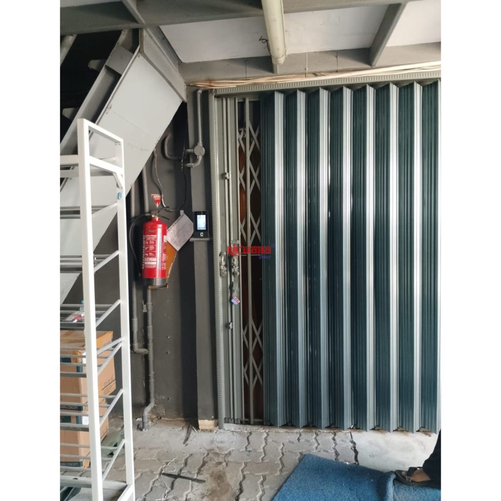 Folding Gate Premium Polos ketebalan 1,0mm di PT. Esta Indonesia, Jl. Terboyo, Genuk