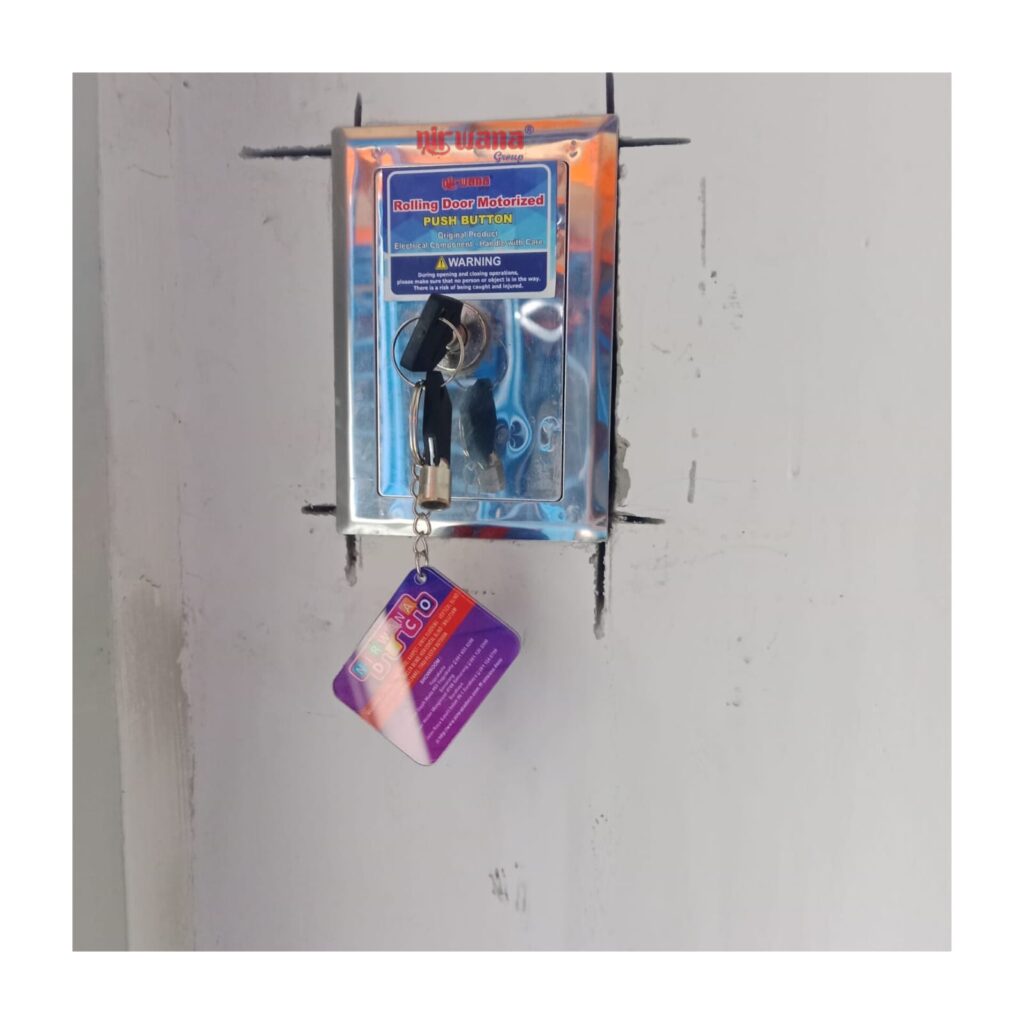 Pemasangan Pintu Rolling Door Electric Polos Ketebalan 0,8mm di PT. Cipta Aroma Kimia, Sompok Baru, Semarang, Jawa Tengah