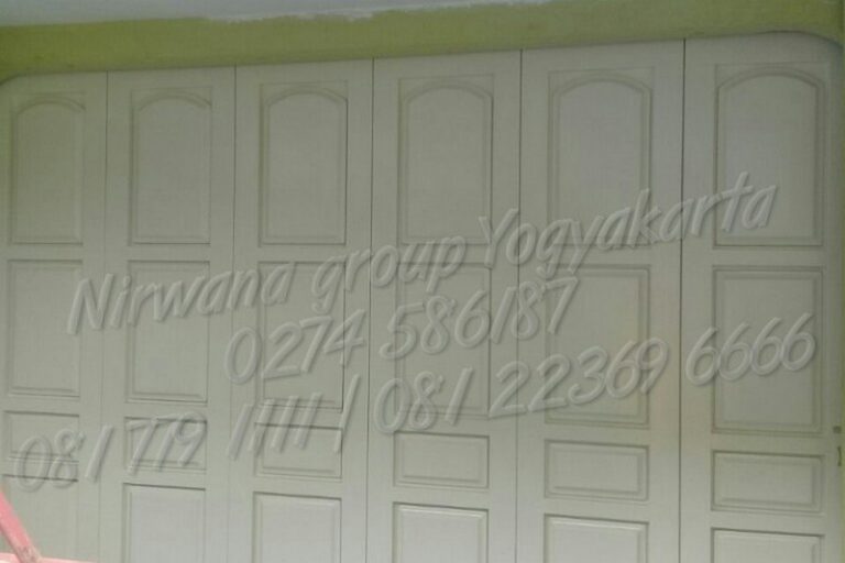 Pemasangan Pintu Premium Nirwana Gambiran