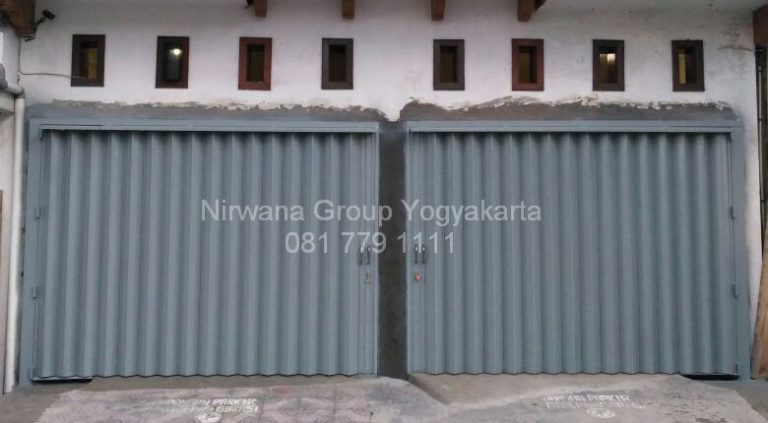 folding gate nirwana roll