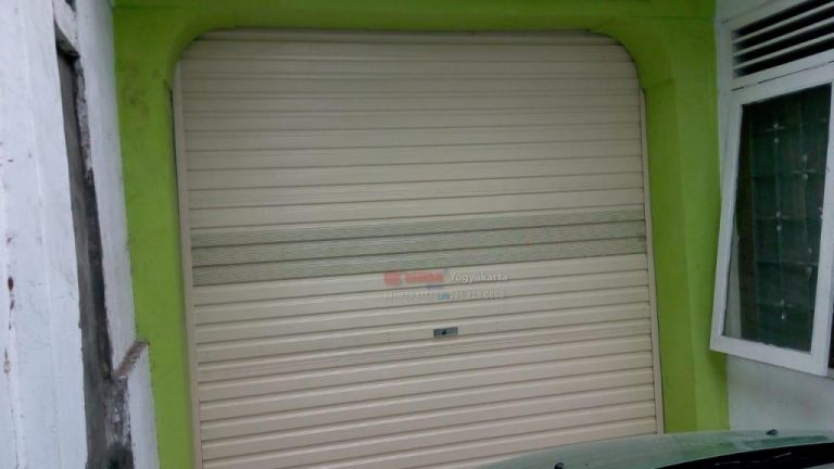 Rolling Door One Sheet