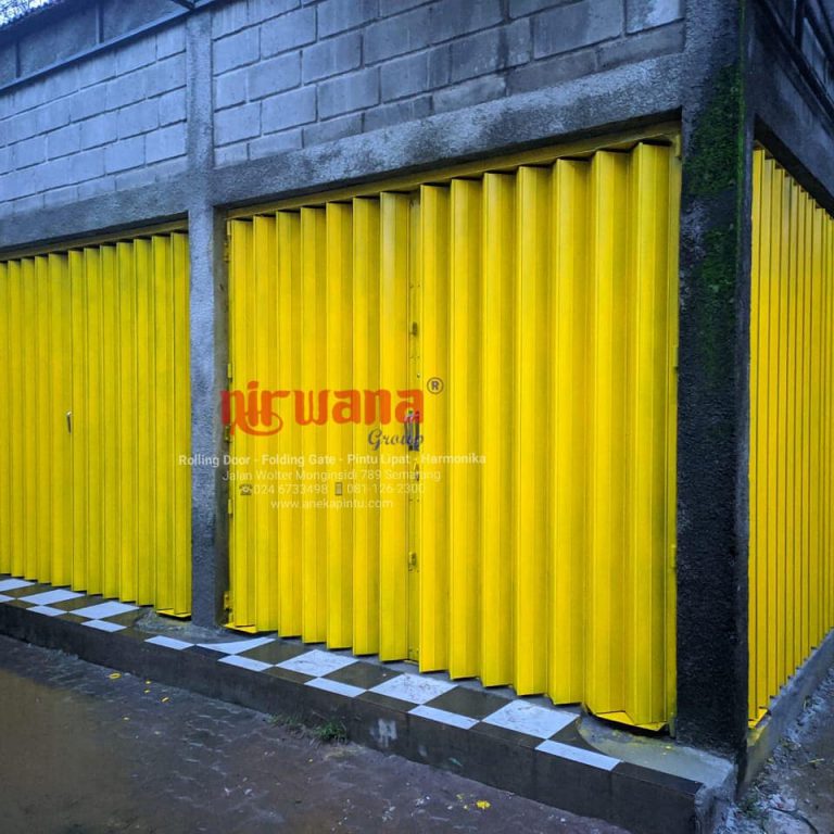 Pemasangan-Pintu-Harmonika-Rasional-A-Di-Ngaliyan-Semarang-Jawa-Tengah