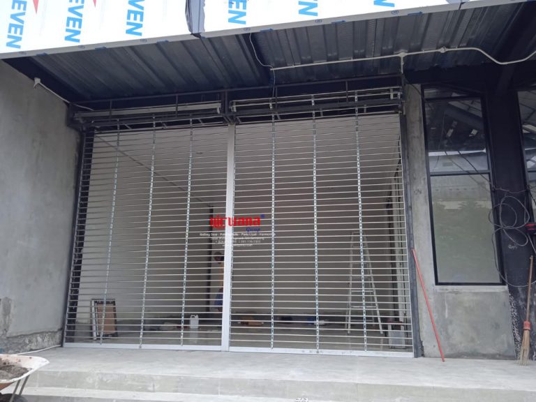 Rolling Grille Stainless Di Jl Pemuda