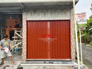Pemasangan Folding Gate Standart 0,8mm di Jl Blambangan III Bangetayu Wetan Semarang