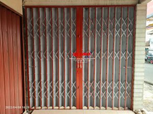 Pemasangan Folding Gate Standart 0,8mm di Jl Sukorini Sumowono Semarang