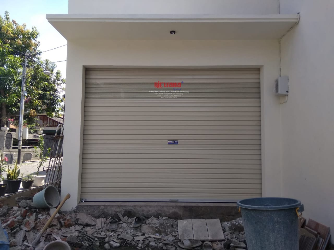 Pemasangan Rolling Door One Sheet 30cm Perforasi di Manyaran Semarang