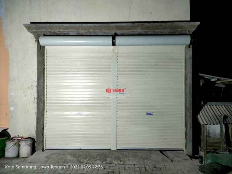 Pemasangan Rolling Door One Sheet Bluescope Polos di Genuk Semarang