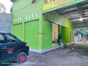 Pemasangan Folding Gate Standart 0,8mm di Ungaran Kabupaten Semarang