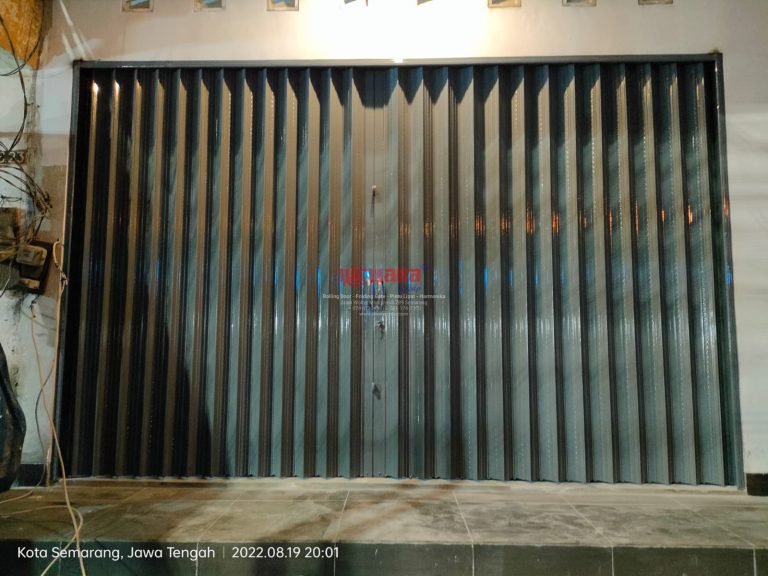 Pemasangan Folding Gate Standart 0,8mm di Peterongan Semarang
