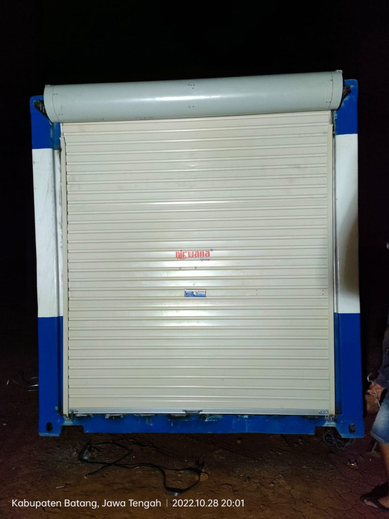 Pemasangan Rolling Door One Sheet Bluescope Polos di Batang