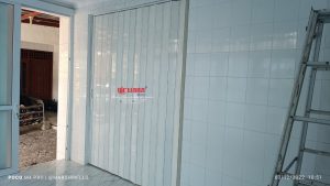 Pemasangan Folding Door PVC di Pucang Gading Semarang