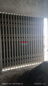 Pemasangan Folding Gate Premium 0,8mm di Penggaron Semarang