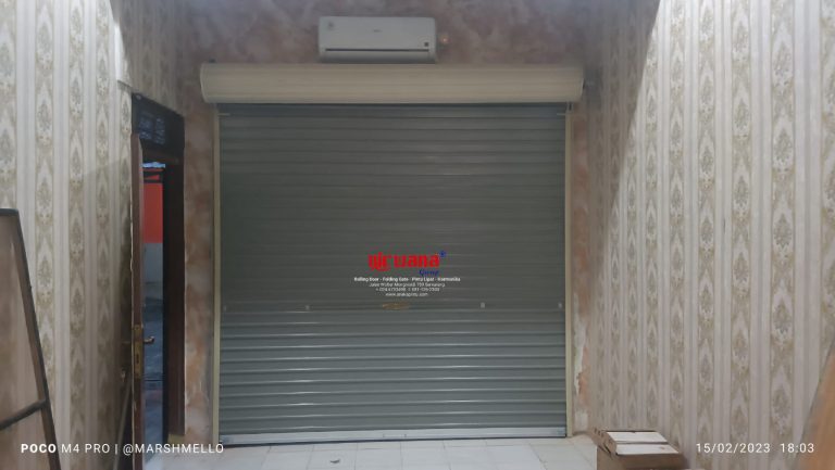 Pemasangan Rolling Door One Sheet Bluescope Polos di Majapahit Semarang