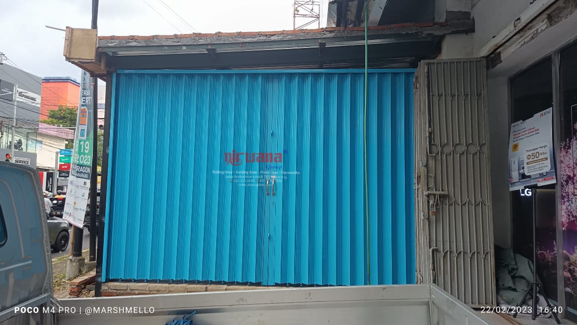 Pemasangan Folding Gate Standart 1,2mm di Jl Kompol Maksum Semarang