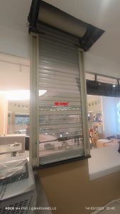 Pemasangan Rolling Door One Sheet Full Perforated di Tenant Percy The Park Mall Semarang