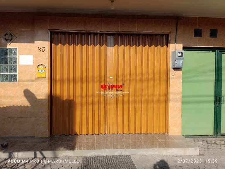 Pemasangan Folding Gate Standart 0,8mm di Pedurungan Semarang