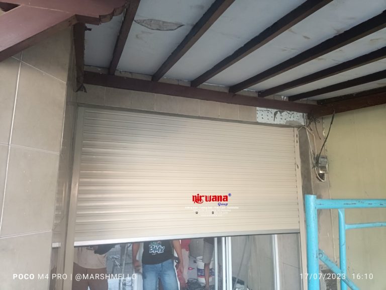 Pemasangan Rolling Door One Sheet Polos di Kalibanteng Semarang