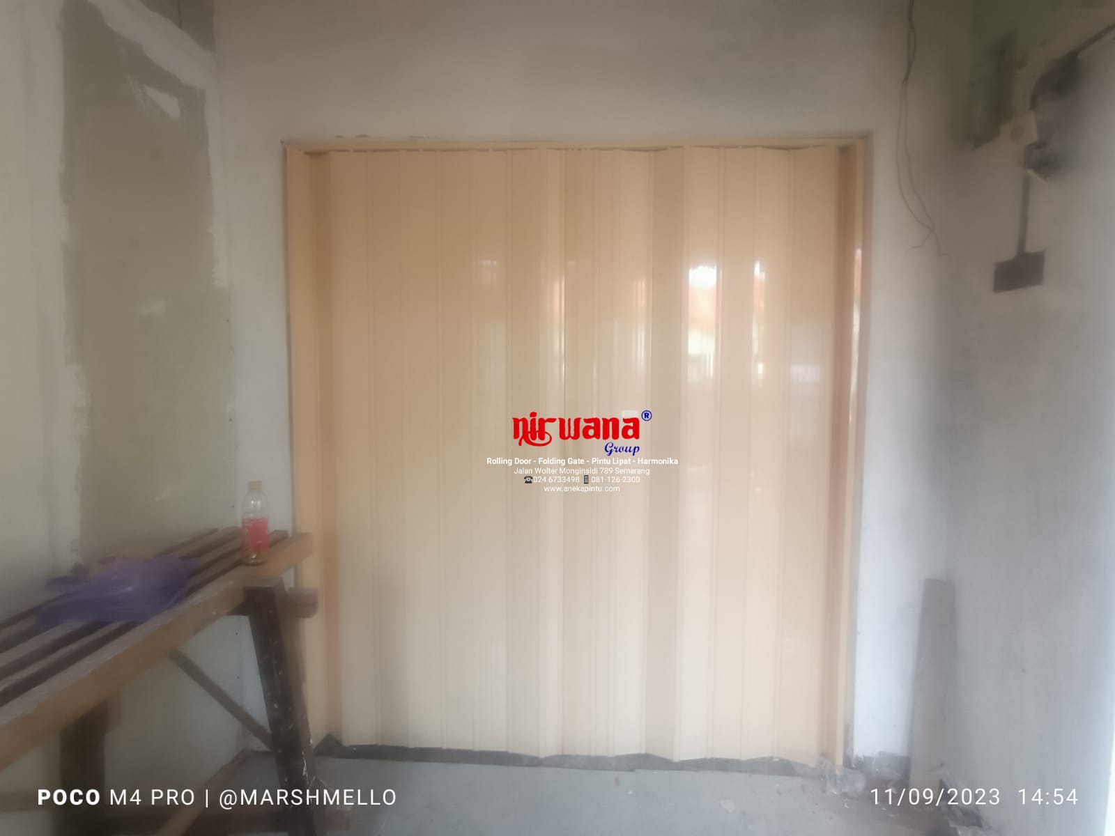 Pemasangan Folding Door PVC di Pekalongan
