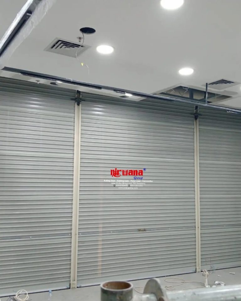 Pemasangan Rolling Door One Sheet Full Perforated Dr Spech QUEEN CITY MALL Semarang