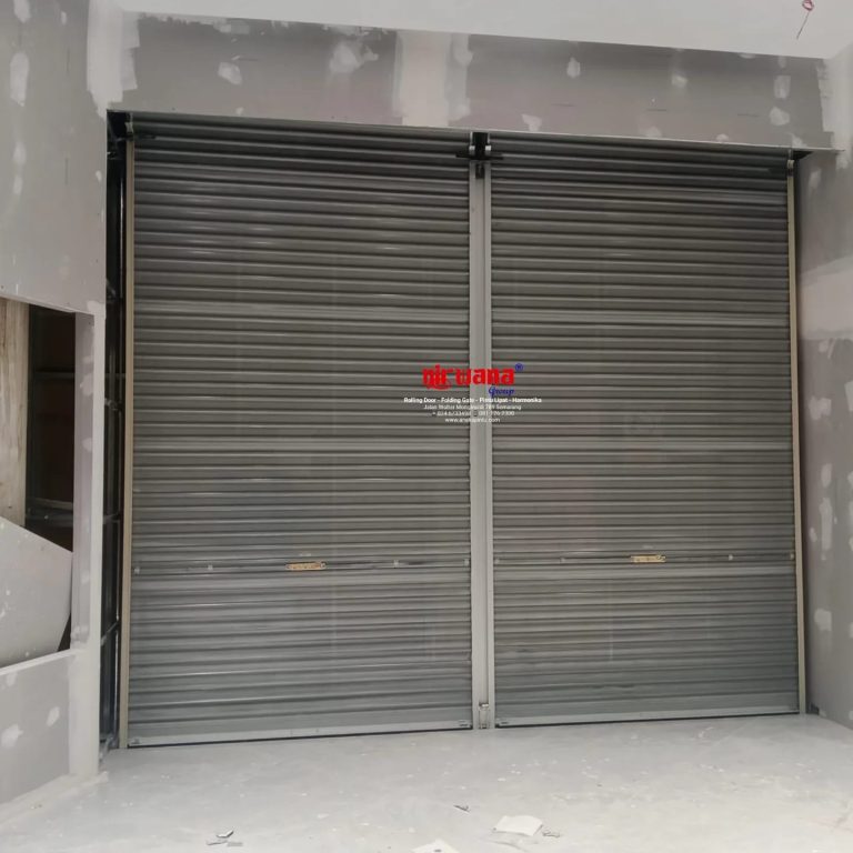 Proyek Pemasangan Pintu Rolling Door One Sheet Full Perforated di Tenant UBS, Queen City Mall, Semarang, Jawa Tengah.