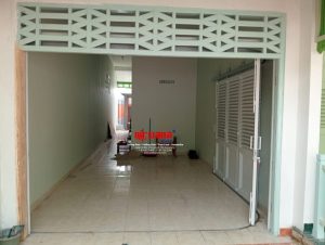 Pemasangan Pintu Sliding Standart Ketebalan 1,2mm di Jln Borobudur Utara, Semarang.