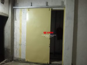 Pemasangan Pintu Geser Besi Polos Ketebalan 1,6mm, di Sinar Waluyo, Semarang