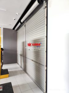 Nirwana Group telah menyelesaikan Pemasangan Pintu Rolling Door One Sheet Full Perforated di Central city Mall Semarang, Jawa Tengah.