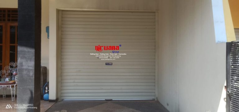 Nirwana Group telah menyelesaikan pemasangan Rolling Door One Sheet Polos di Sigar Bencah Tembalang, Semarang Jawa Tengah.
