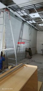 Nirwana Group telah menyelesaikan Pemasangan Pintu Rolling Door One Sheet Full Perforated di Tenant Richesee Transmart Semarang, Jawa Tengah.