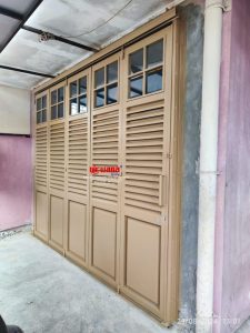 Proyek Pemasangan Pintu Lipat Standart Ketebalan 1,2mm di Simongan, Semarang.