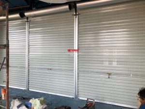 Nirwana Group telah menyelesaikan Pemasangan Pintu Rolling Door One Sheet Full Perforated di Tenant Gelato Tentrem Mall Semarang, Jawa Tengah.