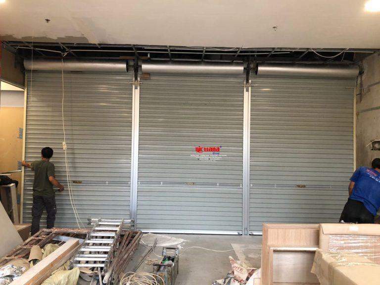 Nirwana Group telah menyelesaikan pemasangan Rolling Door One Sheet Full Perforated di Ritamall Purwokerto.