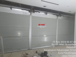 Nirwana Group telah menyelesaikan pemasangan Rolling Door One Sheet Full Perforated di Tenant iBox Plaza Pekalongan