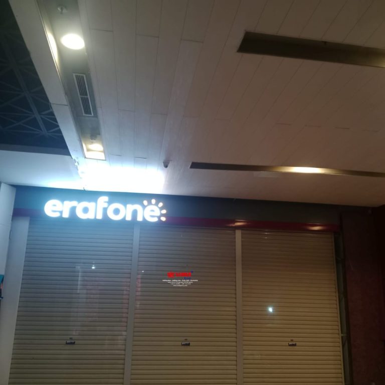 Nirwana Group telah menyelesaikan pemasangan Rolling Door One Sheet Full Perforated di DP Mall Kota Semarang Jawa Tengah