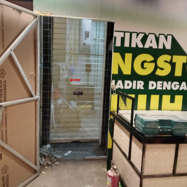 Nirwana Group telah menyelesaikan pemasangan Rolling Door One Sheet Full Perforated di Food Court DP Mall Kota Semarang Jawa Tengah