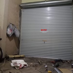 Nirwana Group telah menyelesaikan pemasangan Rolling Door One Sheet Polos di Jl. Kendeng Sampangan Semarang Jawa Tengah
