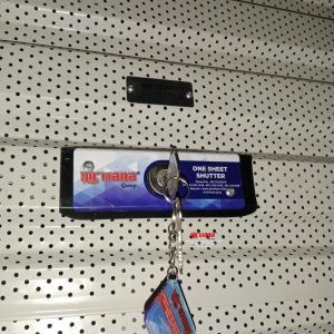 Nirwana Group telah menyelesaikan Pemasangan Pintu Rolling Door One Sheet Full Perforated di tenant Ubeatz Queen City Mal