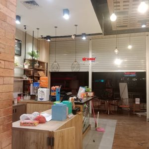Nirwana Group telah menyelesaikan Pemasangan Pintu Rolling Door One Sheet Full Perforated di tenant Tea n Tea Pcific Mall Tega
