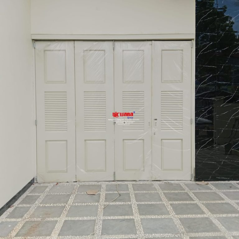 Pemasangan Pintu Lipat Premium ketebalan 2mm di Lamper, kota Semarang Jawa Tengah